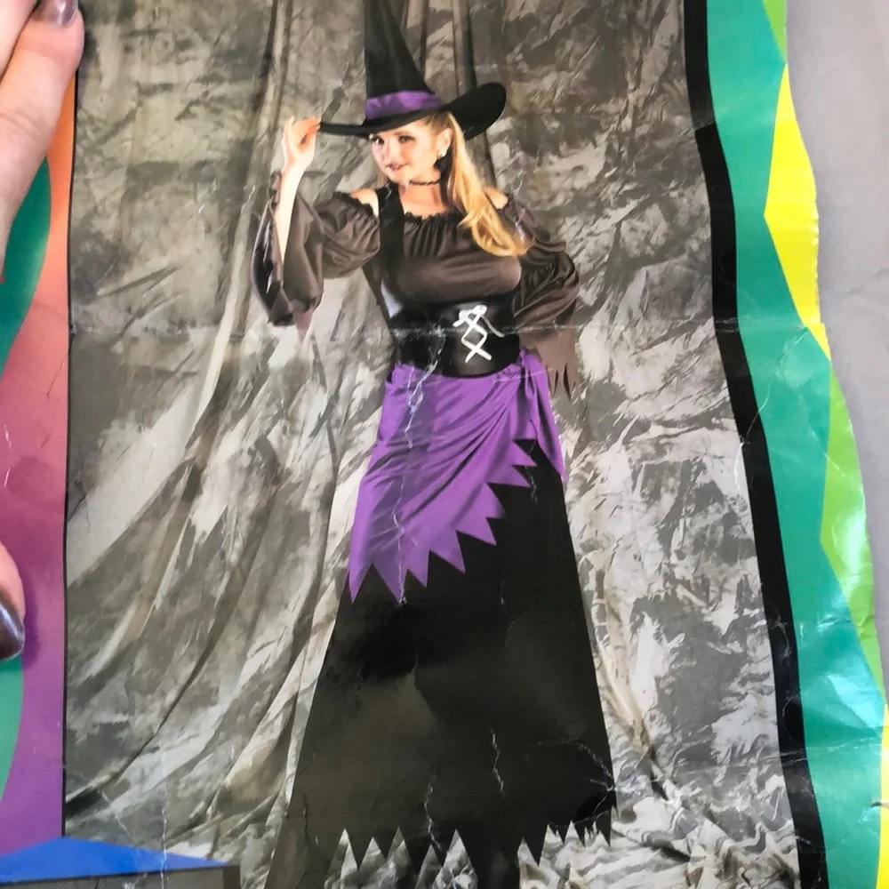 Cassandra the Salem witch Halloween costume
